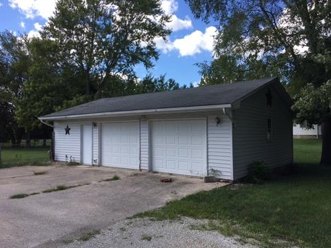 260 S 1st St, Sheldon, IL 60966 photo 14