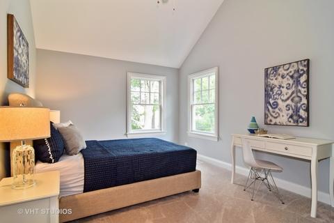 906 Irving Ave, Wheaton, IL 60187 photo 16