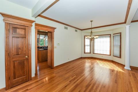 1818 E Hawthorne Blvd, Wheaton, IL 60187 photo 11