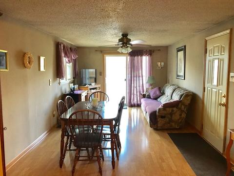 7832 Suburban Ln, Bridgeview, IL 60455 photo 9