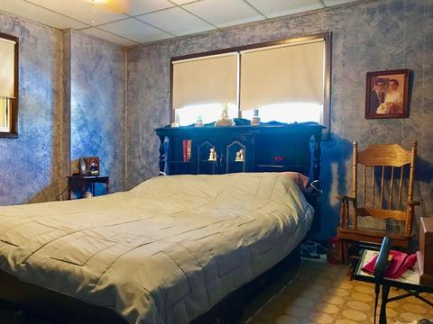 7832 Suburban Ln, Bridgeview, IL 60455 photo 14
