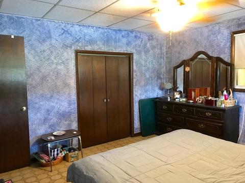 7832 Suburban Ln, Bridgeview, IL 60455 photo 15