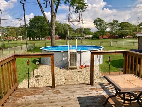 7832 Suburban Ln, Bridgeview, IL 60455 photo 17