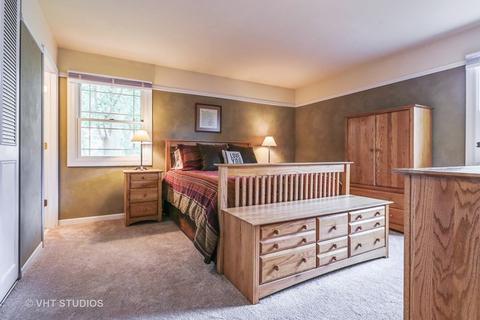 3780 Winston Dr, Hoffman Estates, IL 60192 photo 9