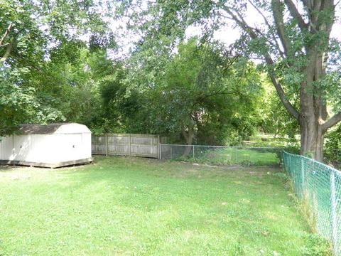 900 Carl Ave, Elgin, IL 60120 photo 15
