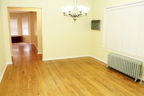 5440 W Berteau Ave, Chicago, IL 60641 photo 8