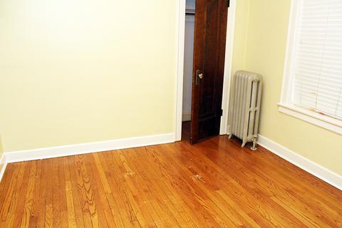 5440 W Berteau Ave, Chicago, IL 60641 photo 12