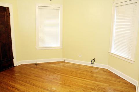 5440 W Berteau Ave, Chicago, IL 60641 photo 11