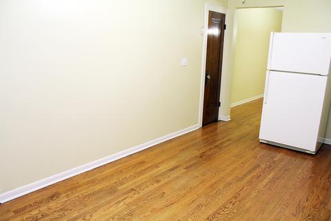 5440 W Berteau Ave, Chicago, IL 60641 photo 16
