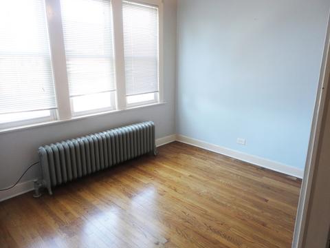 5440 W Berteau Ave, Chicago, IL 60641 photo 27