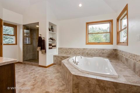 4 N537 Wiltshire Ct, Wayne, IL 60184 photo 14