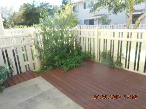1016 E Thacker St, Schaumburg, IL 60173 photo 8