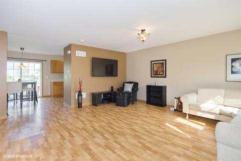 1813 Baring Ridge Dr, Plainfield, IL 60586 photo 3