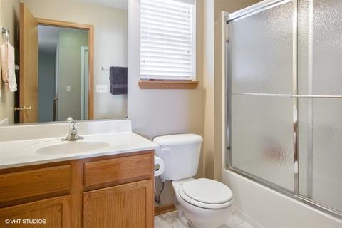1813 Baring Ridge Dr, Plainfield, IL 60586 photo 12