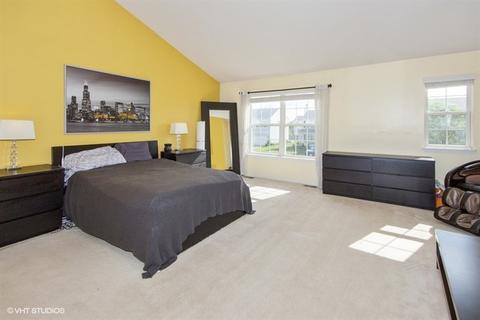 1813 Baring Ridge Dr, Plainfield, IL 60586 photo 8