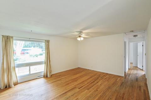 300 High Rd, Cary, IL 60013 photo 2
