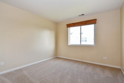 21526 Eich Dr, Crest Hill, IL 60403 photo 8