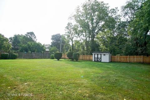 355 E Foster Ave, Roselle, IL 60172 photo 15