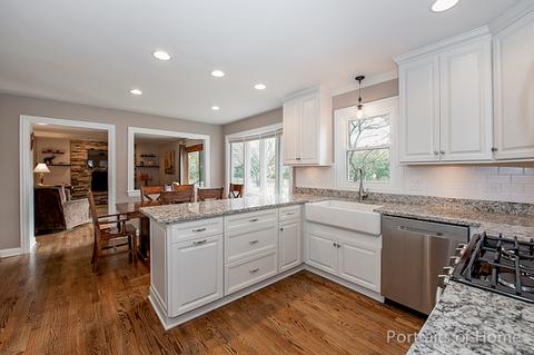 2068 Gladstone Dr, Wheaton, IL 60189 photo 6