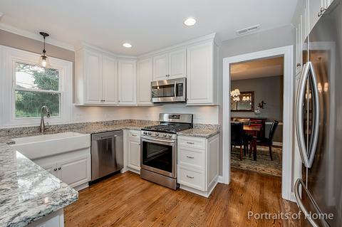 2068 Gladstone Dr, Wheaton, IL 60189 photo 5