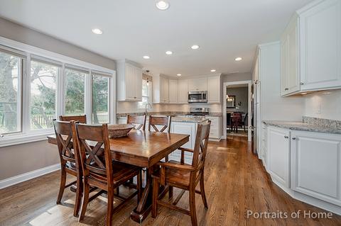 2068 Gladstone Dr, Wheaton, IL 60189 photo 8