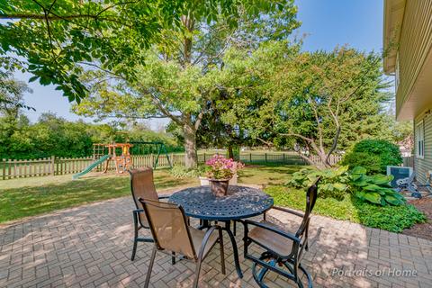 2068 Gladstone Dr, Wheaton, IL 60189 photo 21