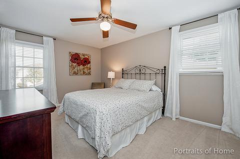 2068 Gladstone Dr, Wheaton, IL 60189 photo 17