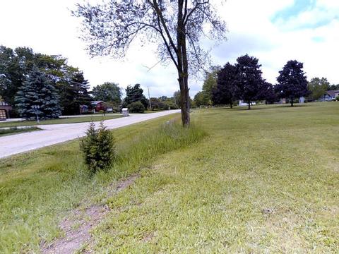 3606 Weingart Rd, Johnsburg, IL 60051 photo 5