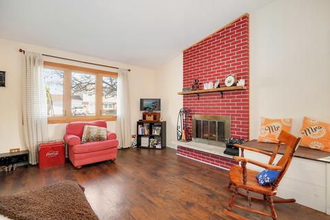 4450 Bayside Cir, Hoffman Estates, IL 60192 photo 6