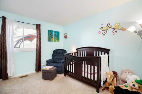4450 Bayside Cir, Hoffman Estates, IL 60192 photo 18