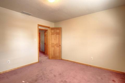210 E 1st St, Hume, IL 61932 photo 22