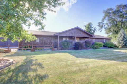 210 E 1st St, Hume, IL 61932 photo 1