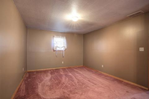 210 E 1st St, Hume, IL 61932 photo 15