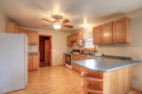 210 E 1st St, Hume, IL 61932 photo 12