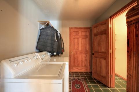 210 E 1st St, Hume, IL 61932 photo 24