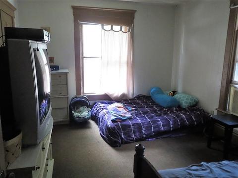 509 W 3rd St, Dixon, IL 61021 photo 7