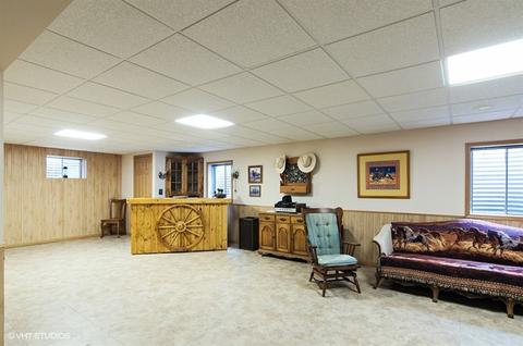 577 Rose Ln, Bartlett, IL 60103 photo 15