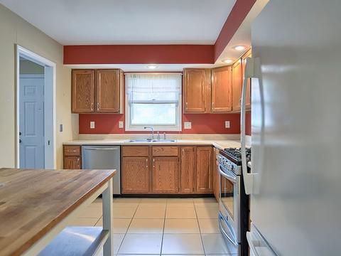 2512 Worcester Dr, Champaign, IL 61821 photo 11