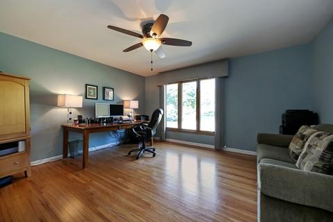 6645 Sheffield Ln, Willowbrook, IL 60527 photo 12