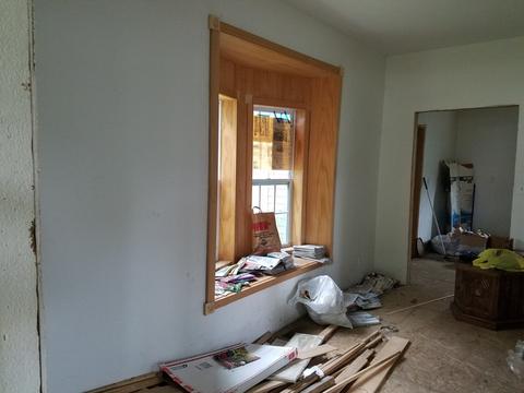 219 N Main St, Roberts, IL 60962 photo 8
