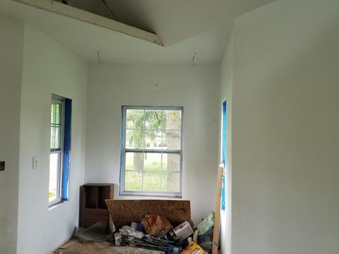 219 N Main St, Roberts, IL 60962 photo 7