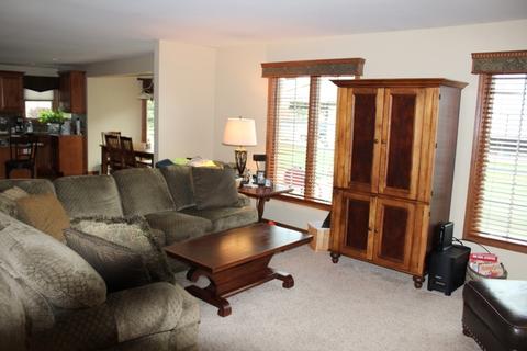 321 Maple St, Beecher, IL 60401 photo 12