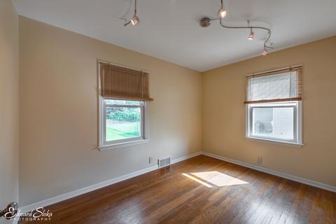 250 E Main St, Cary, IL 60013 photo 11