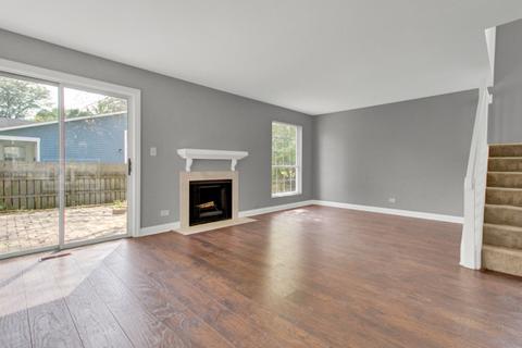 1810 77th St, Naperville, IL 60565 photo 4