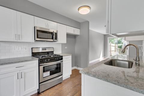 1810 77th St, Naperville, IL 60565 photo 6