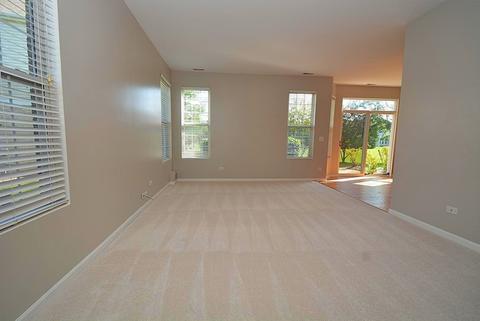 24243 Leski Ln, Plainfield, IL 60585 photo 2