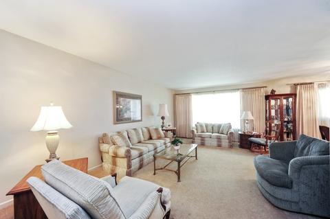 274 Wheeling Ave, Wheeling, IL 60090 photo 5