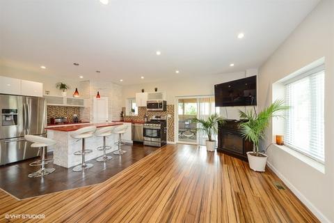 3423 Ruby St, Franklin Park, IL 60131 photo 4