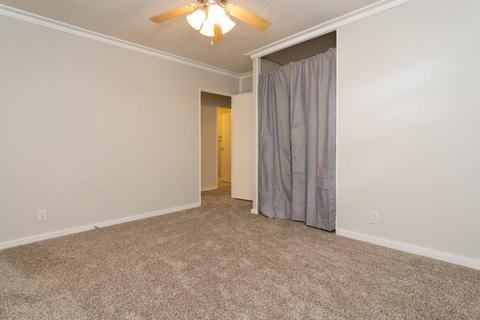 1108 Cambridge Dr, Champaign, IL 61821 photo 13