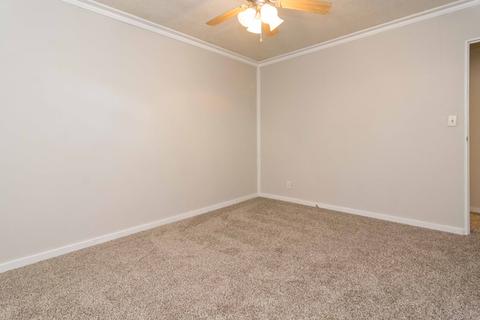 1108 Cambridge Dr, Champaign, IL 61821 photo 14